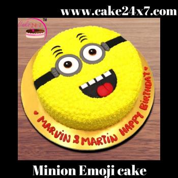 Minion Emoji cake