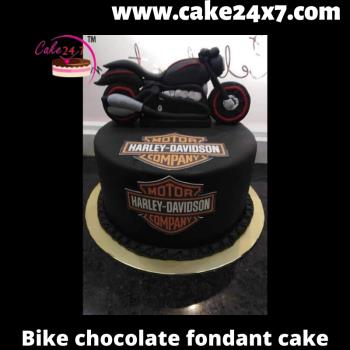Bike chocolate fondant cake