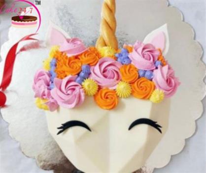 Heart Shape  Unicorn Pinata Cake