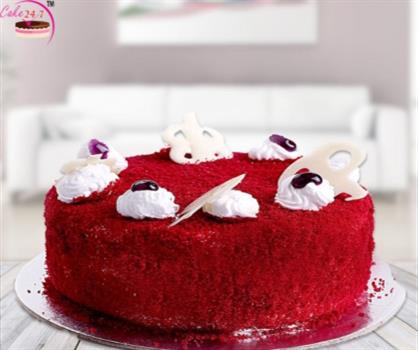 Red velvet Blueberry  Design cake