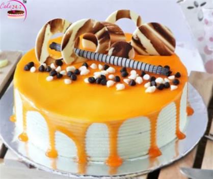 Delicious Butterscotch With Choco Crunch Cake