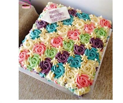 Mix Rose On Cake In Chocolate Flavour
