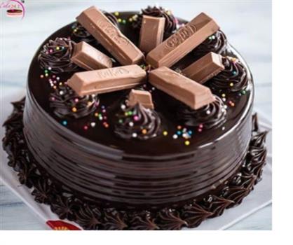 Dark Chocolate Kitkat Cake