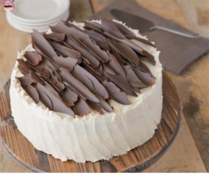 Vanilla cake with chocolate on top